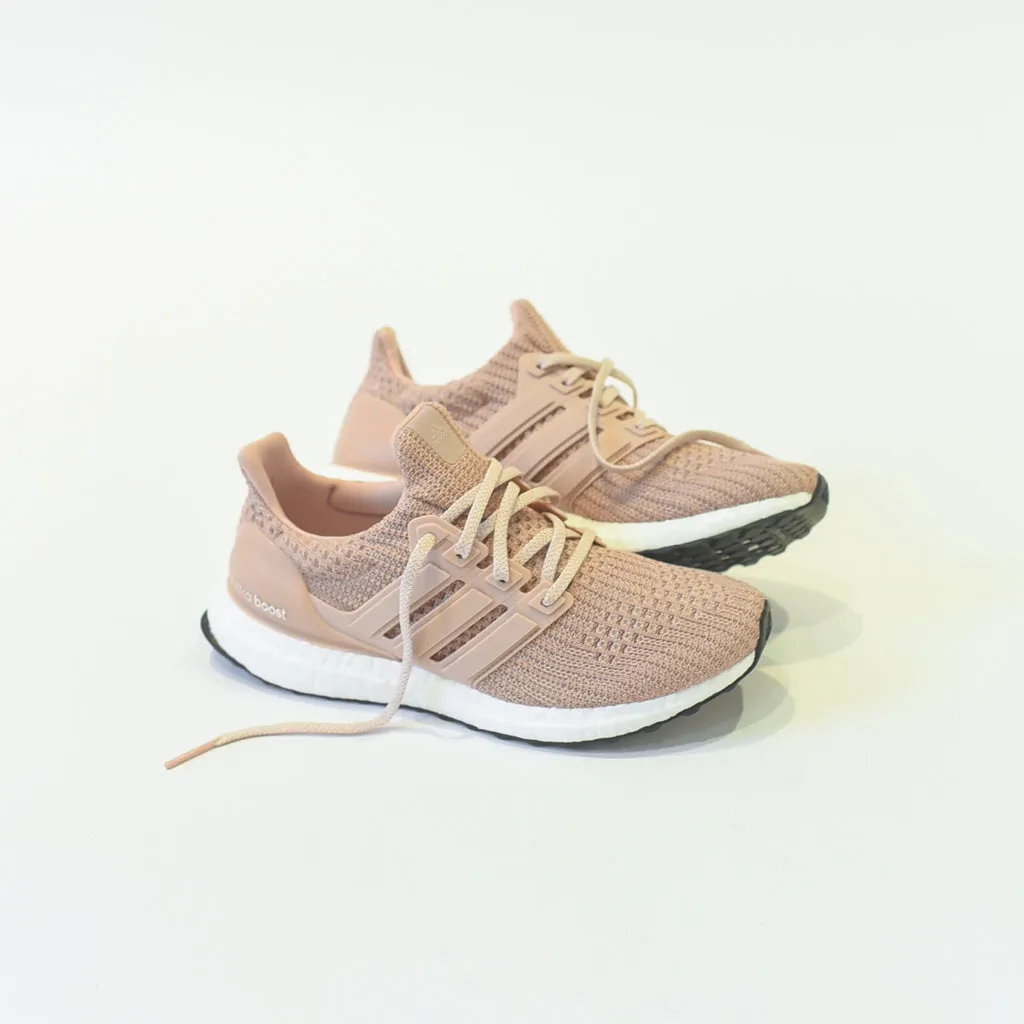 Adidas     wmns ultraboost