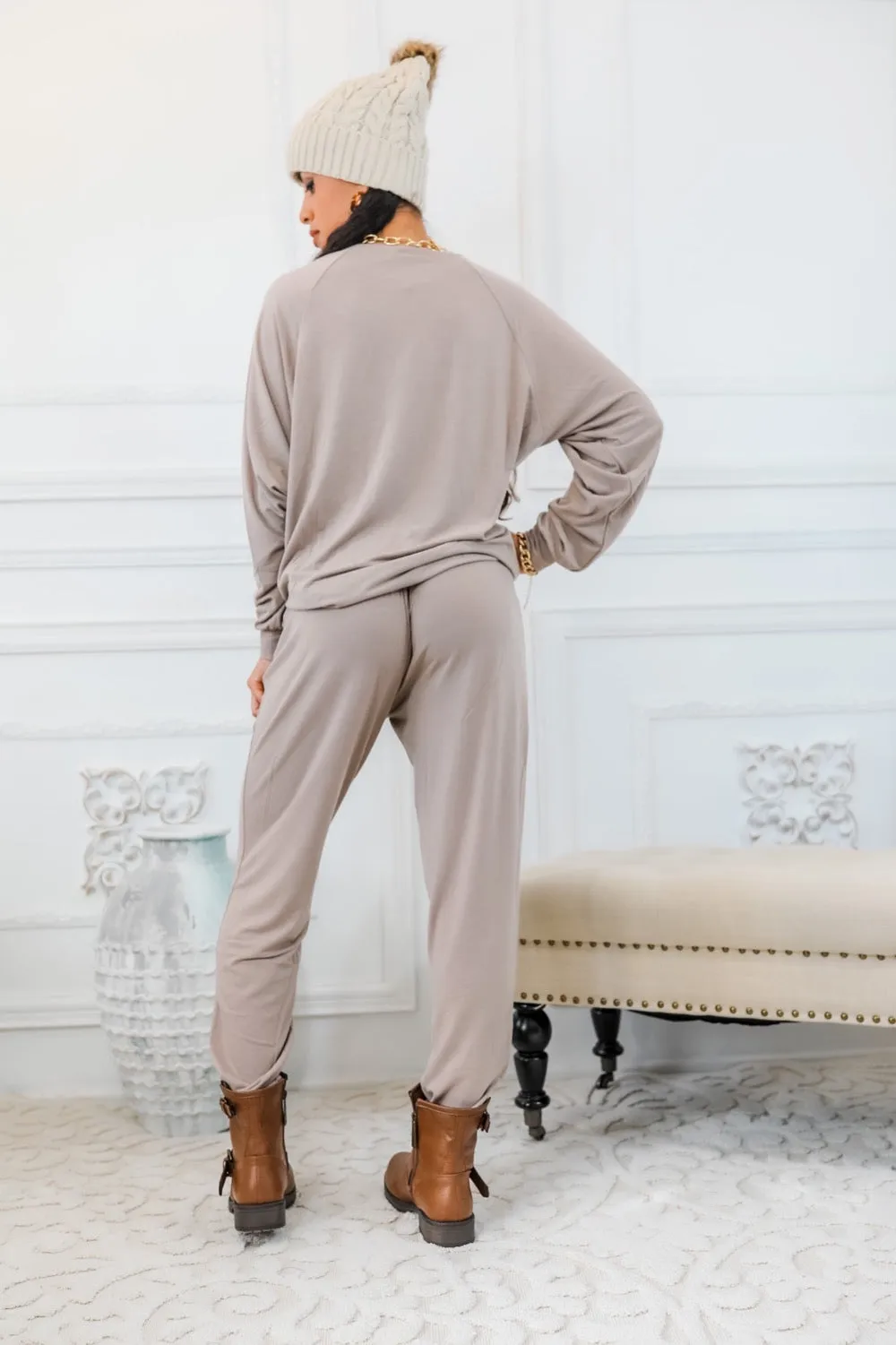 Lounge or Go Raglan Long Sleeves Pullover and Jogger Set