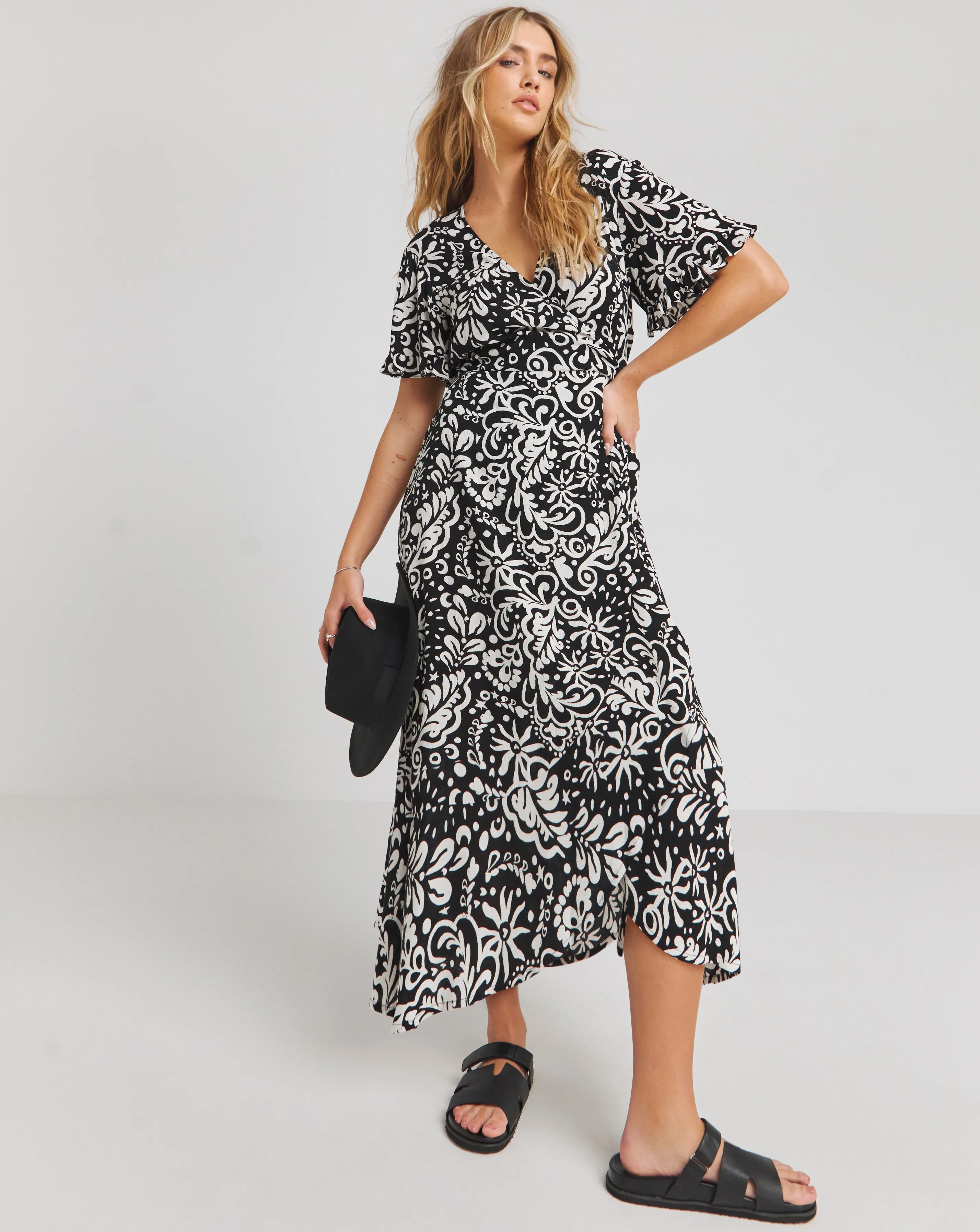 Mono Print Crinkle Wrap Midi Dress | Simply Be