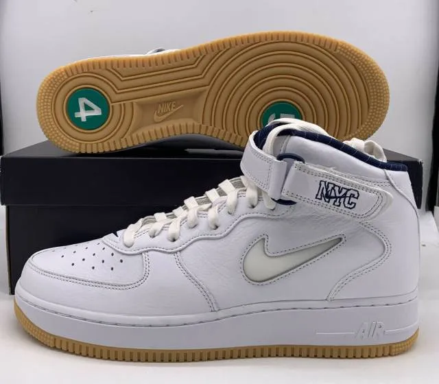 Nike air force 1 mid nyc white