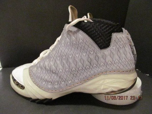 Nike air jordan 23 xx3 (xxiii) white/stealth-black-metallic gold. size 12