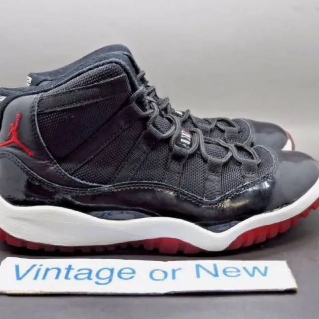 Nike air jordan xi 11 bred retro ps 2012 sz 2.5y