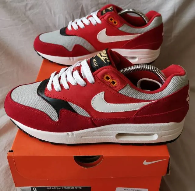 Nike air max 1 premium retro red curry custom urawa dragons