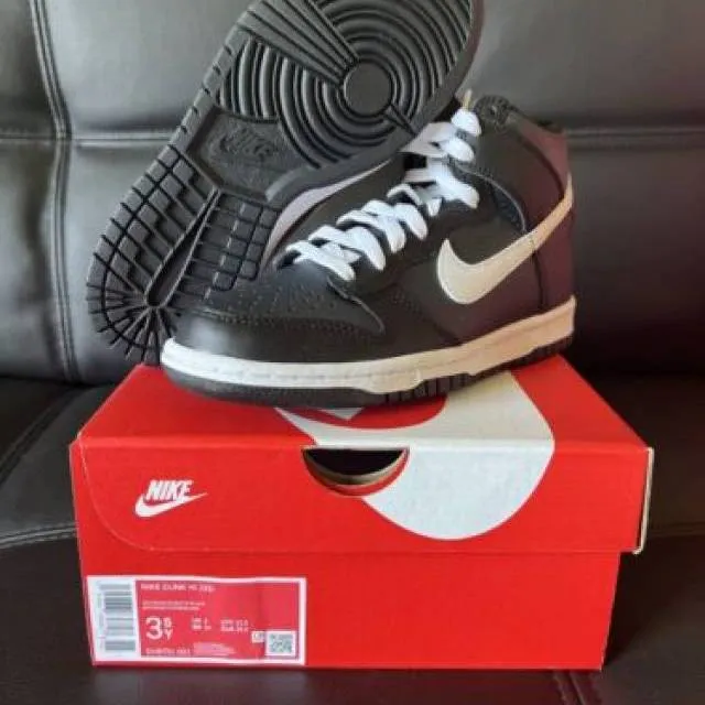 Nike Dunk High Black White GS Size 3.5Y / 5W Brand New D...