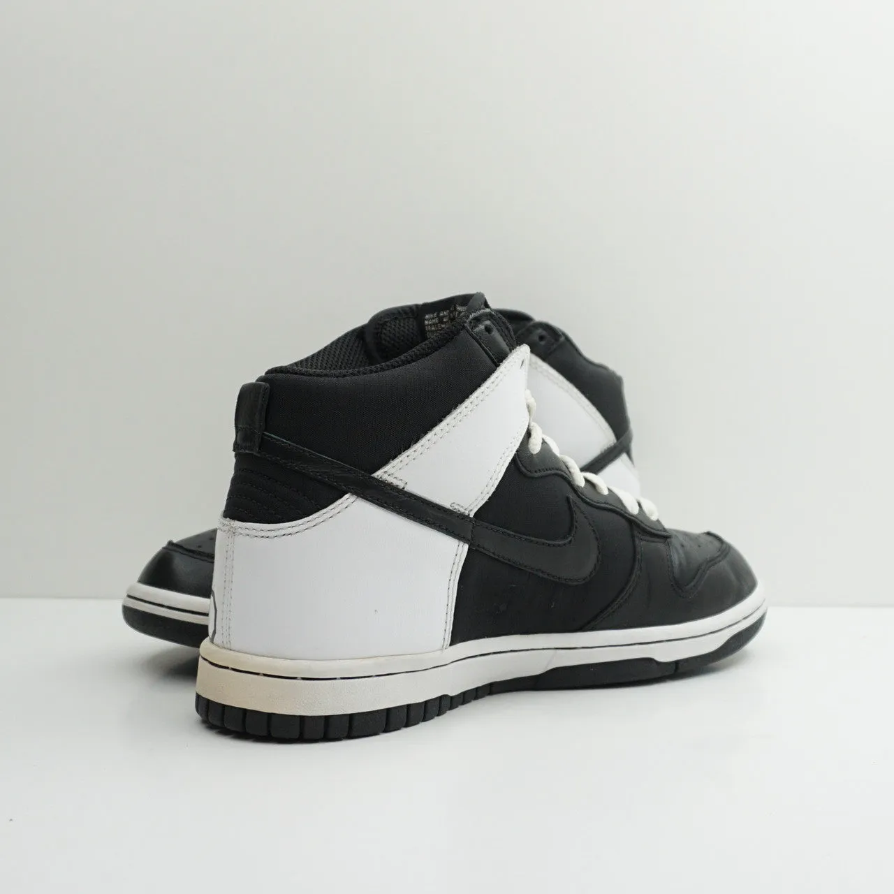 Nike Dunk High Black/White (W)