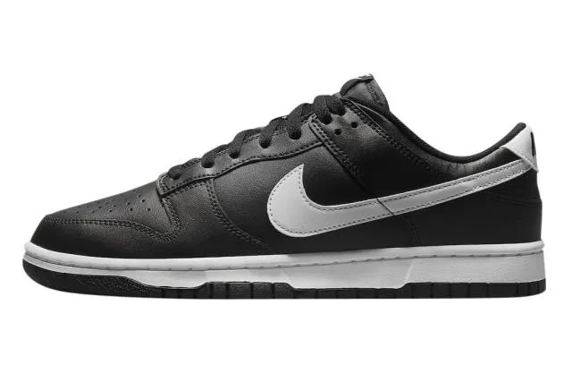 Nike dunk low black white