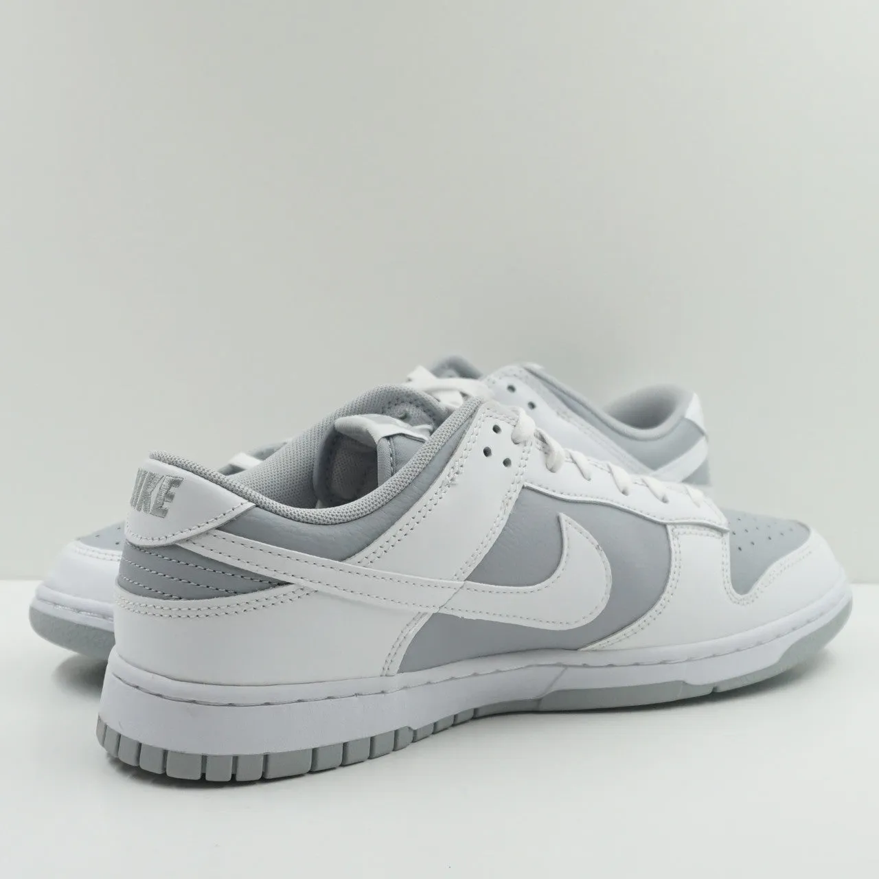 Nike Dunk Low Retro White Grey