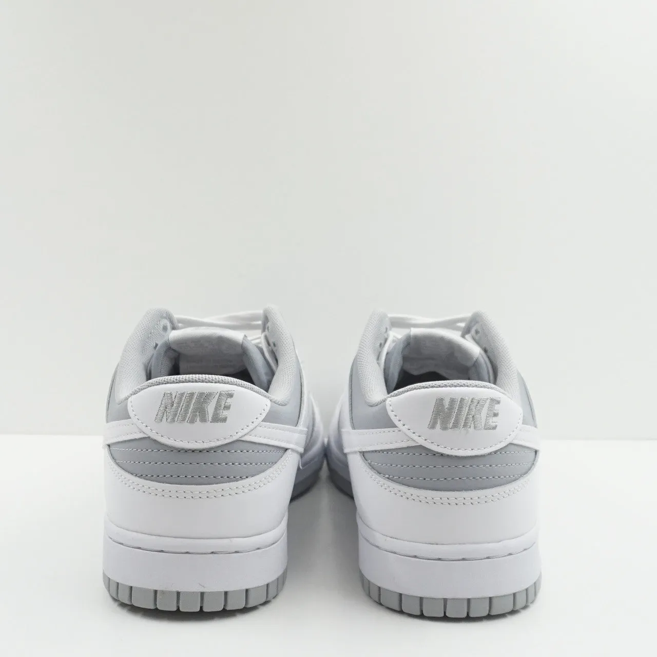 Nike Dunk Low Retro White Grey