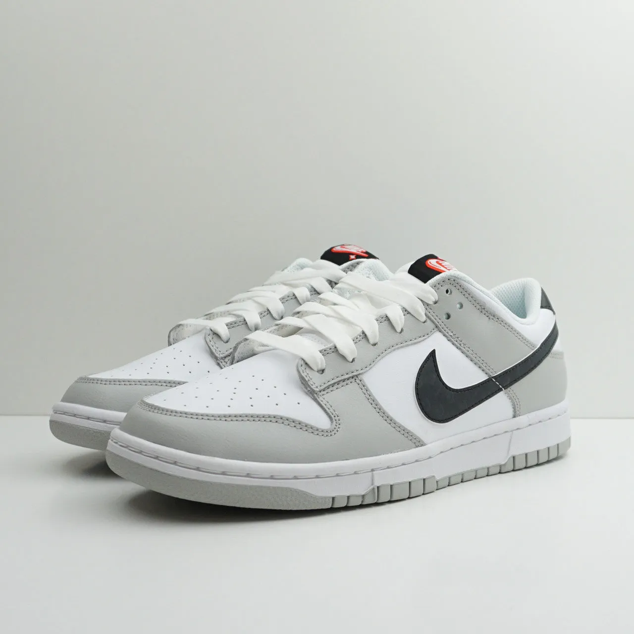 Nike Dunk Low SE Jackpot