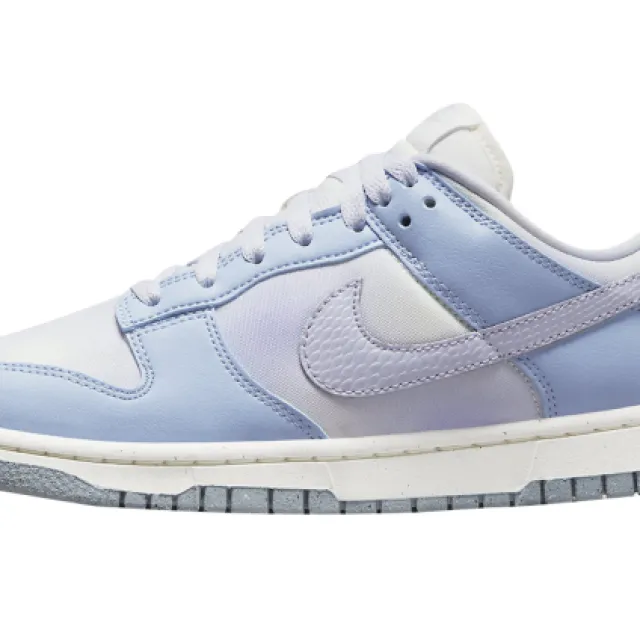 NIKE DUNK LOW WMNS WHITE BLUE AIRBRUSH