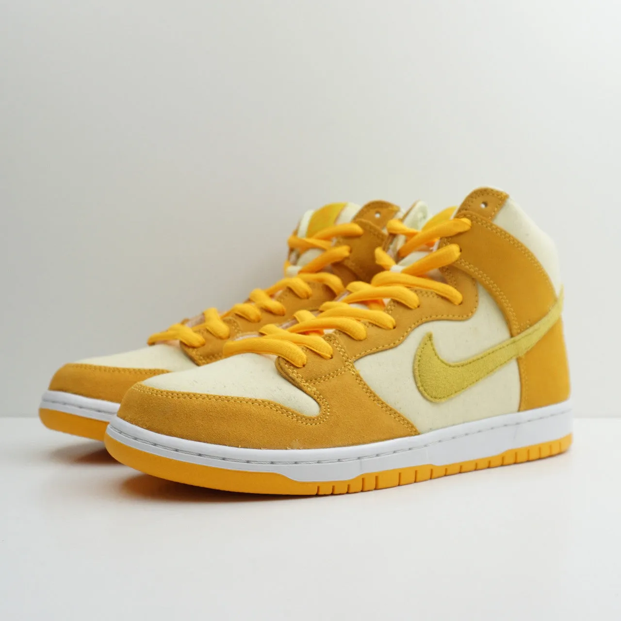 Nike SB Dunk High Pineapple