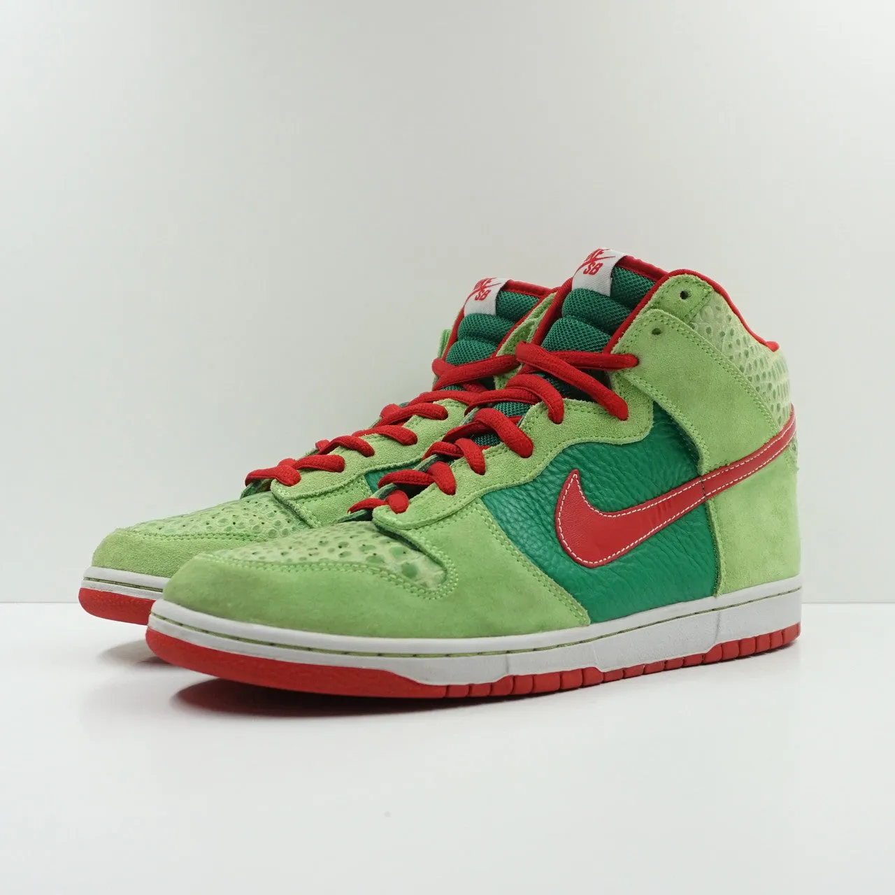 Nike SB Dunk High Pro Dr. Feelgood