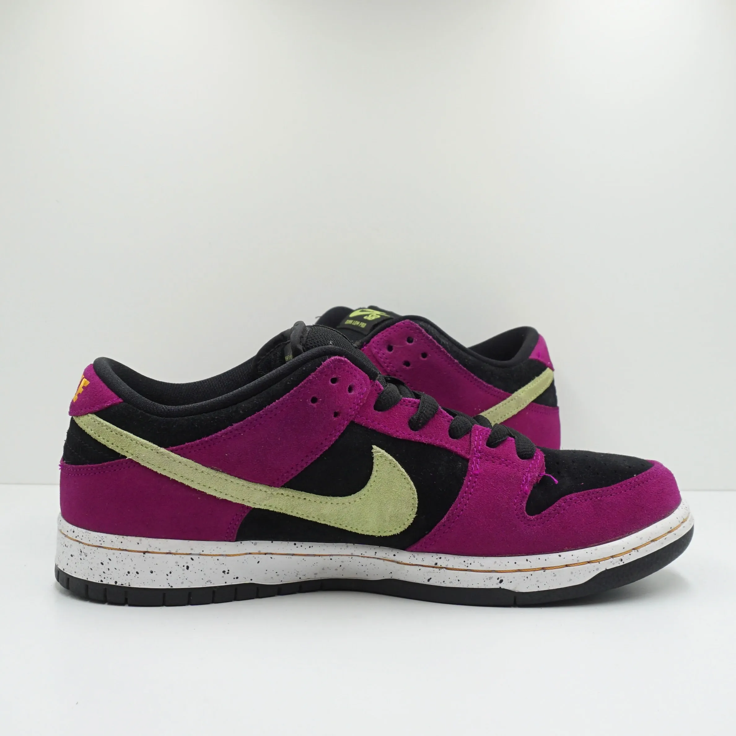 Nike SB Dunk Low Pro ACG Terra Red Plum