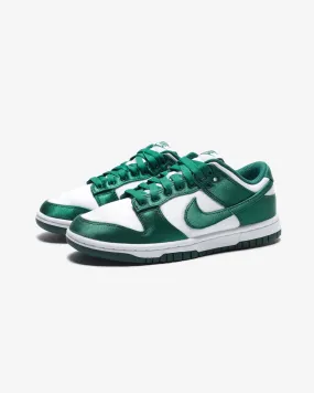 NIKE WOMEN'S DUNK LOW - WHITE/ TEAMGREEN