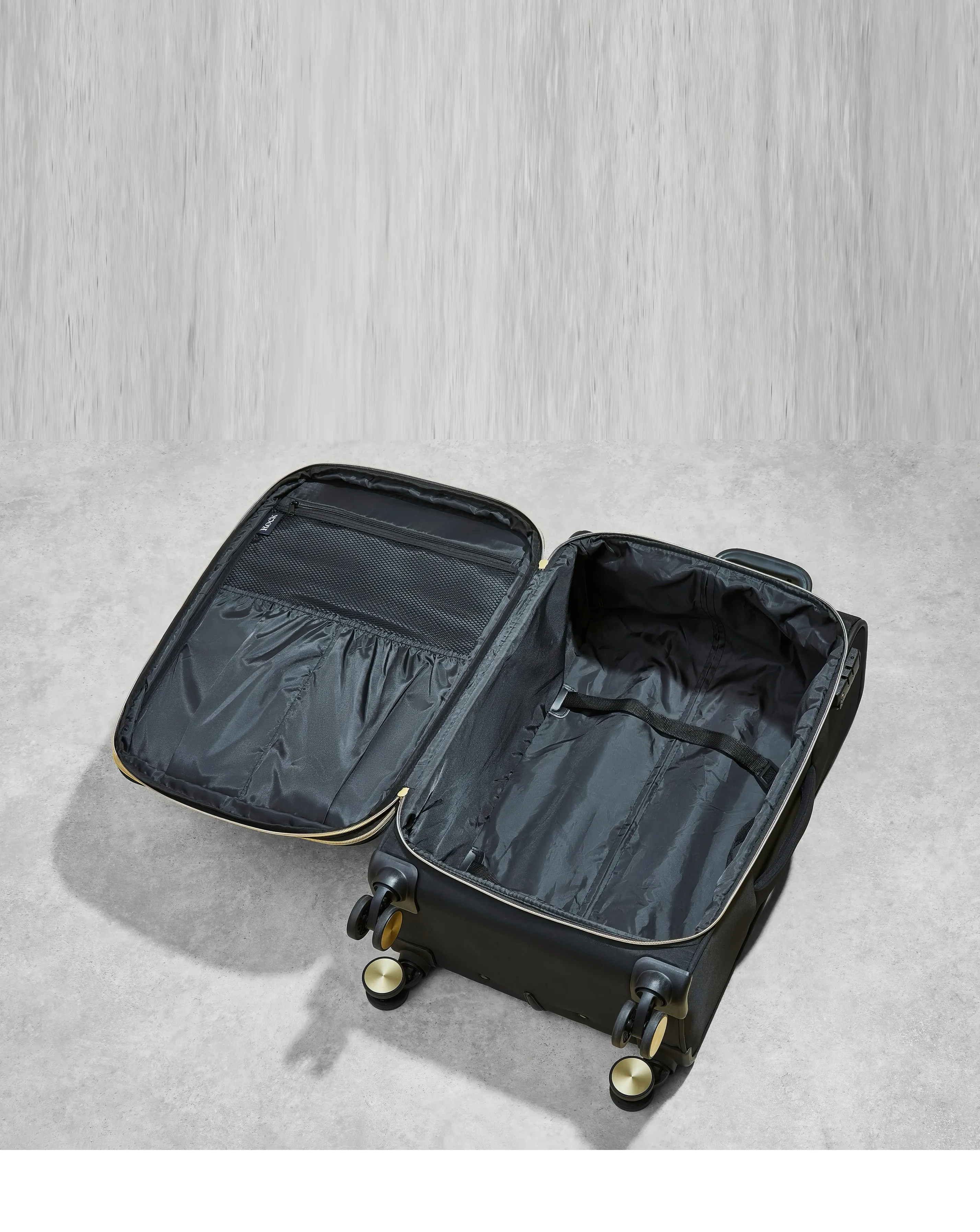 Rock Sloane Large Suitcase Black | Simply Be