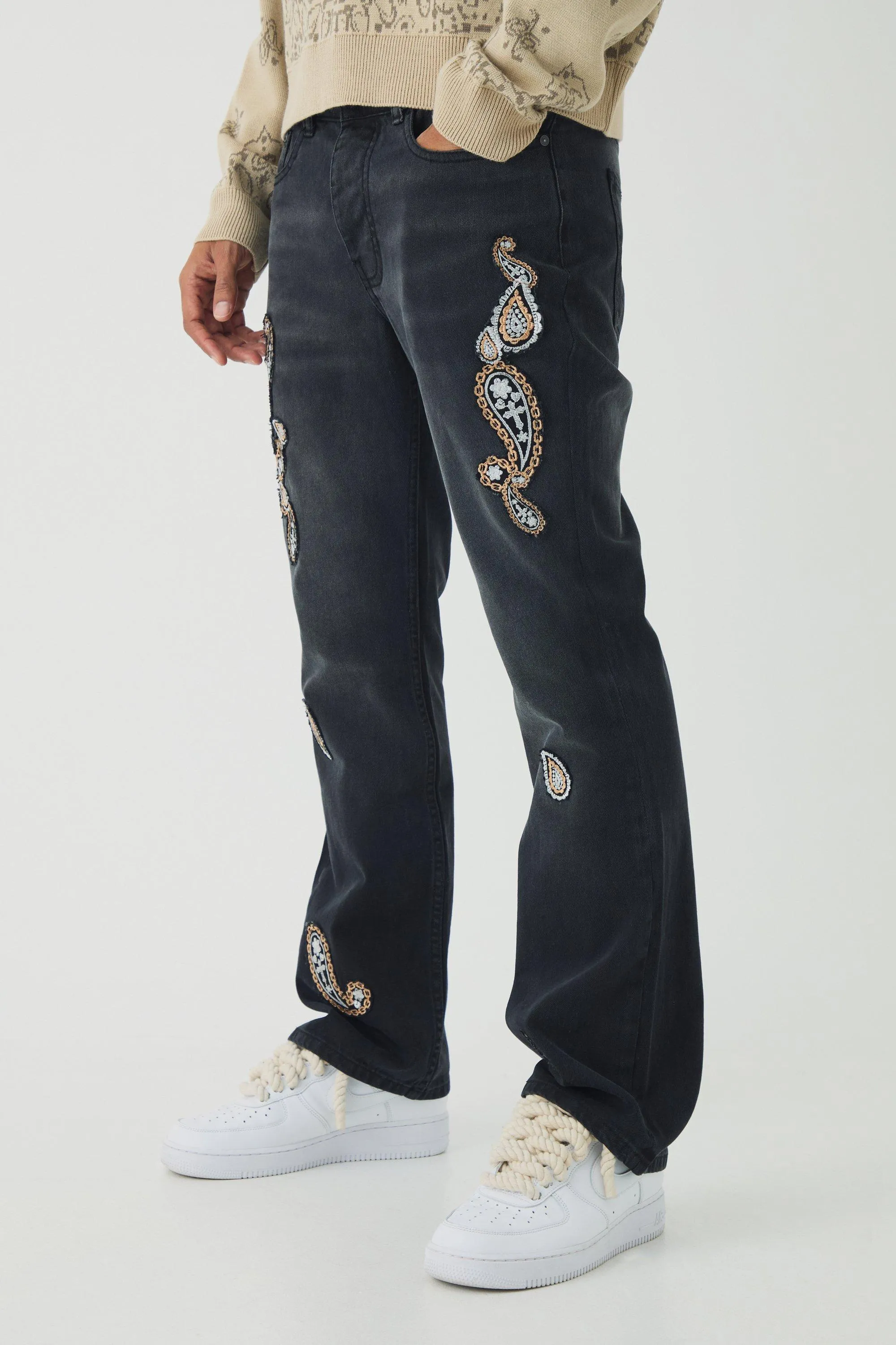 Slim Rigid Flare Washed Paisley Applique Jeans