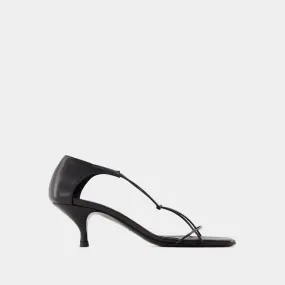 The Knot Sandals - TOTEME - Leather - Black